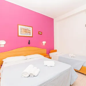 *** Hotel Arlino Italy